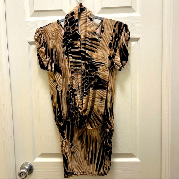 Animal Print Cheetah Shirt with Attached Neck Scarf and Sequin Heart - Picture 1 of 4